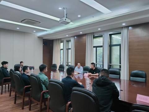 29d95652d5fb5bf8b6c3a9903415735